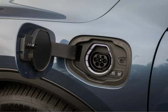 Ford Kuga (2020) thumbnail 45