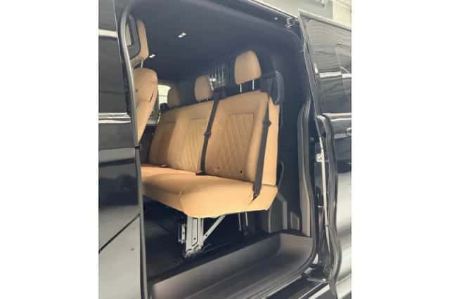 Ford Transit Custom (2024) thumbnail 6