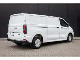 Ford Transit Custom (2024) thumbnail 2