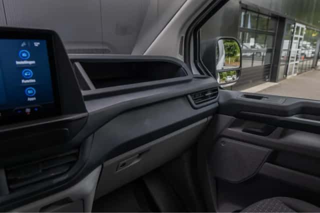 Ford Transit Custom (2024) thumbnail 32