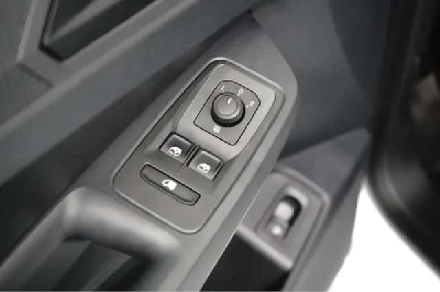 Ford Transit Connect (2024) thumbnail 20