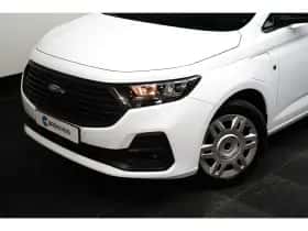 Ford Transit Connect (2024) thumbnail 23