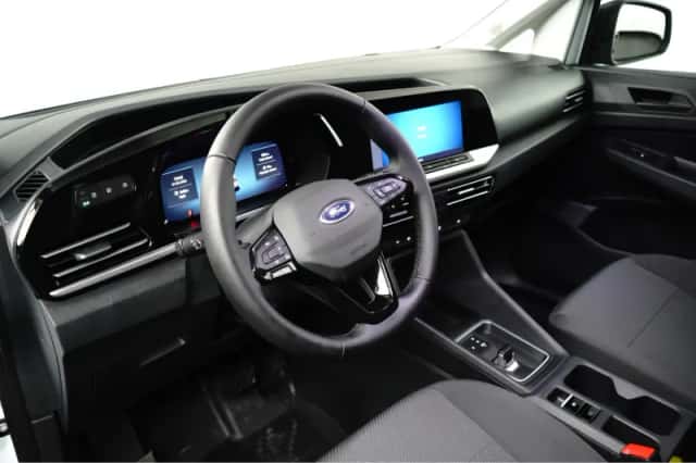 Ford Transit Connect (2024) thumbnail 6