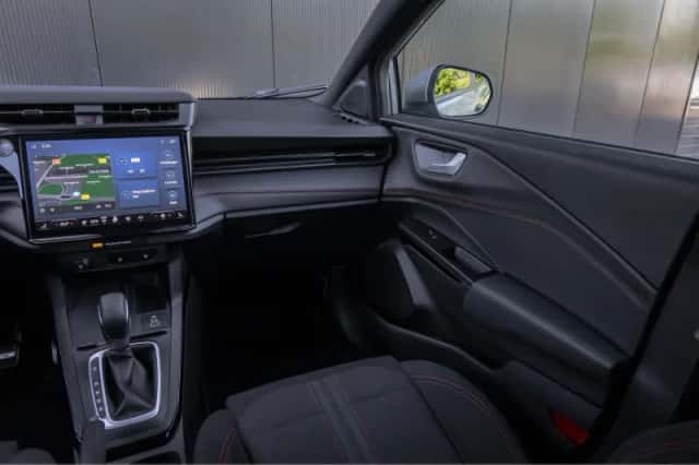 Ford Puma (2025) thumbnail 32