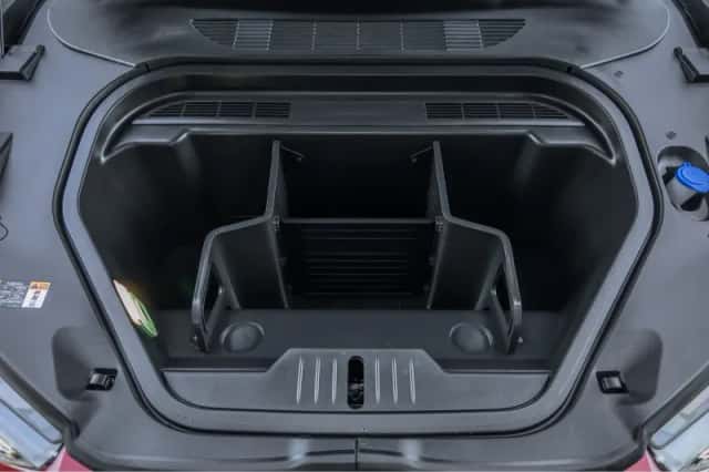 Ford Mustang Mach-E (2021) thumbnail 43