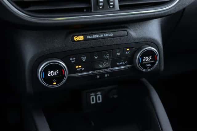 Ford Kuga (2021) thumbnail 31