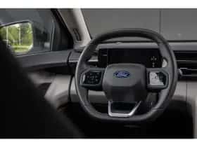 Ford Explorer (2025) thumbnail 14