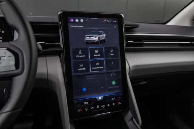 Ford Explorer (2025) thumbnail 25