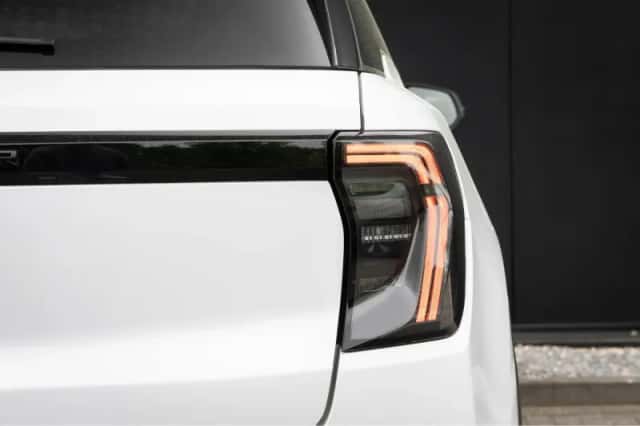 Ford Explorer (2025) thumbnail 41