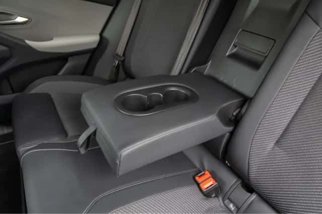 Ford Explorer (2025) thumbnail 9