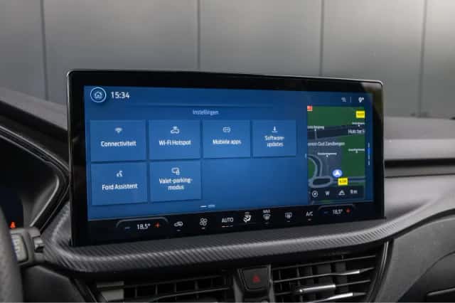 Ford Kuga (2024) thumbnail 16