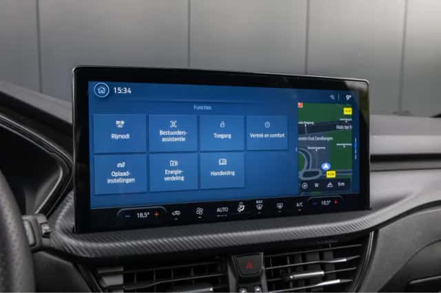 Ford Kuga (2024) thumbnail 17