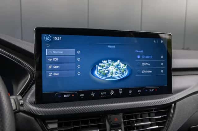 Ford Kuga (2024) thumbnail 18