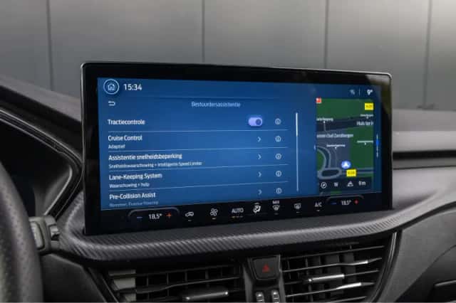 Ford Kuga (2024) thumbnail 19