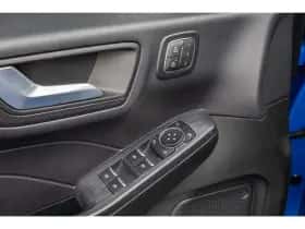 Ford Kuga (2024) thumbnail 28