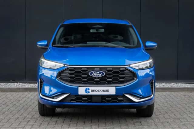 Ford Kuga (2024) thumbnail 4