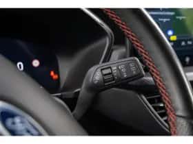Ford Kuga (2024) thumbnail 31