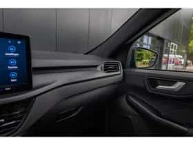 Ford Kuga (2024) thumbnail 34