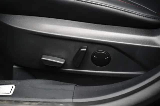 Ford Mustang Mach-E (2024) thumbnail 22