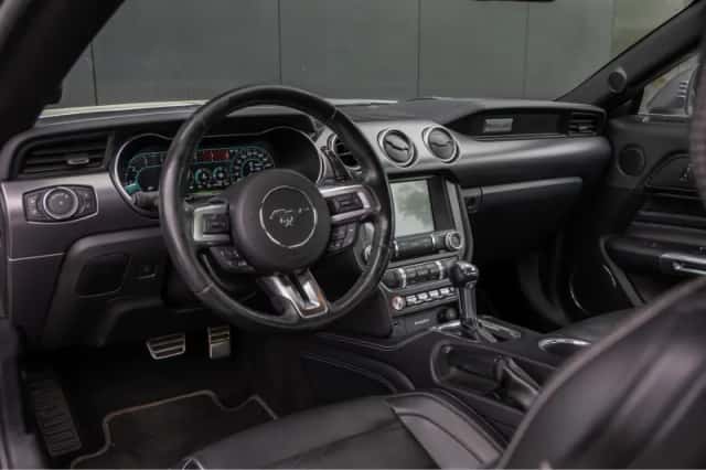 Ford Mustang (2018) thumbnail 32