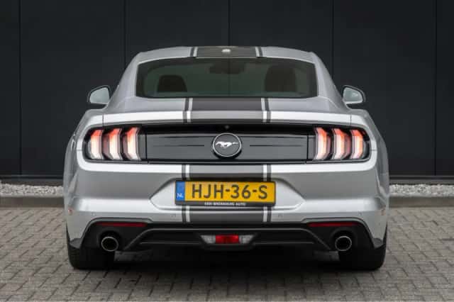 Ford Mustang (2018) thumbnail 5