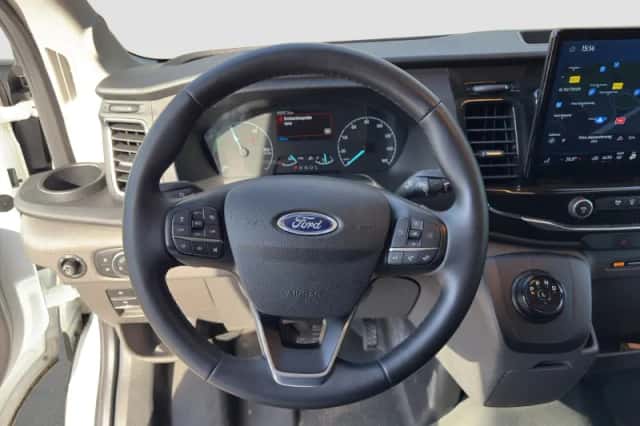 Ford E-Transit (2024) thumbnail 4