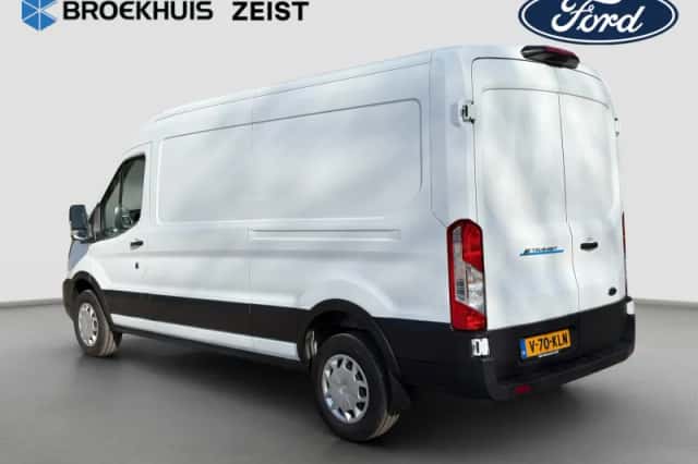 Ford E-Transit (2024) thumbnail 9