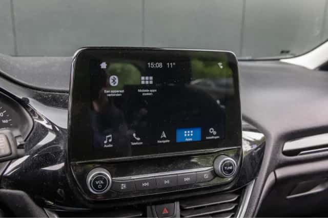 Ford Fiesta (2018) thumbnail 15