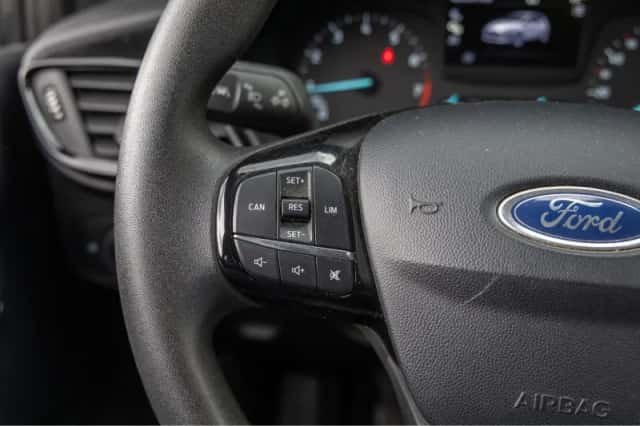 Ford Fiesta (2018) thumbnail 21
