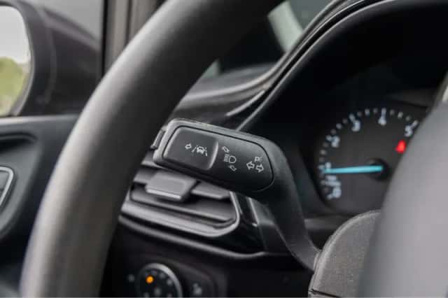 Ford Fiesta (2018) thumbnail 23