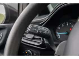 Ford Fiesta (2018) thumbnail 23