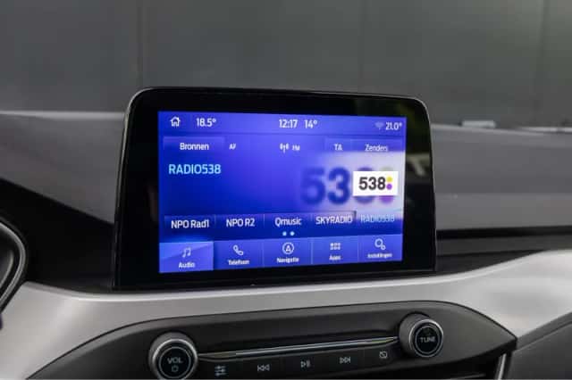 Ford Focus (2021) thumbnail 12