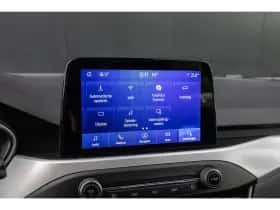 Ford Focus (2021) thumbnail 13