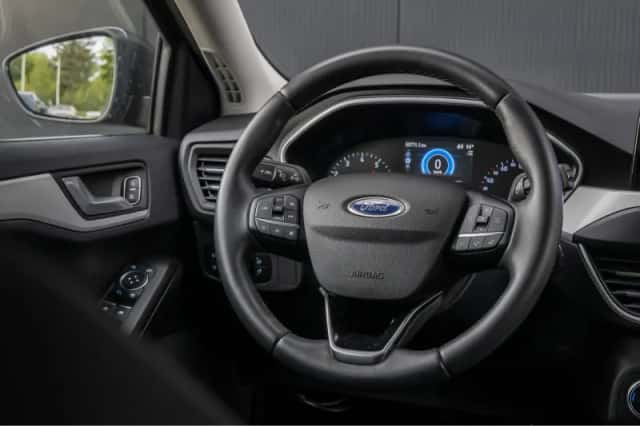 Ford Focus (2021) thumbnail 17