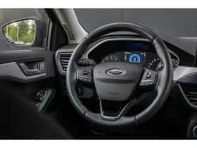 Ford Focus (2021) thumbnail 17