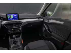Ford Focus (2021) thumbnail 18