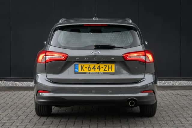 Ford Focus (2021) thumbnail 7