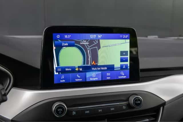 Ford Focus (2021) thumbnail 10