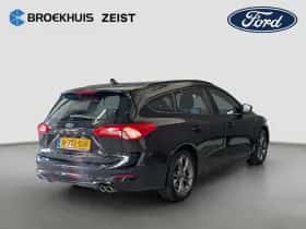 Ford Focus (2021) thumbnail 2