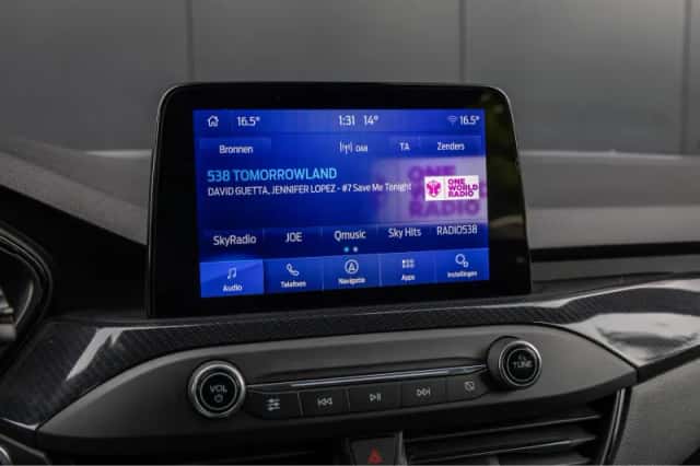 Ford Focus (2021) thumbnail 14