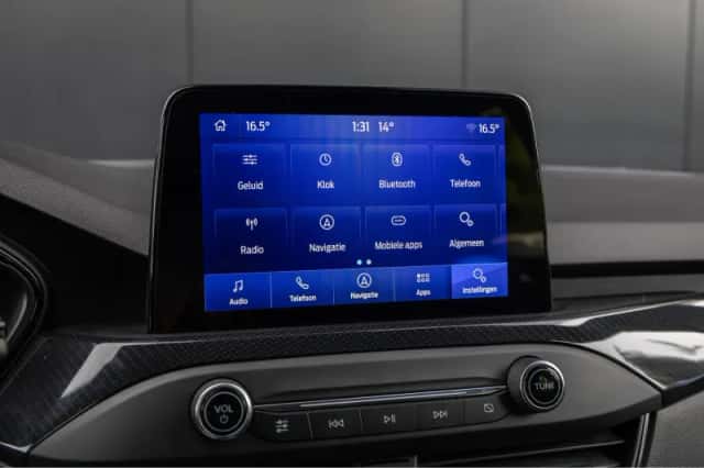 Ford Focus (2021) thumbnail 17