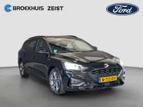 Ford Focus (2021) thumbnail 4