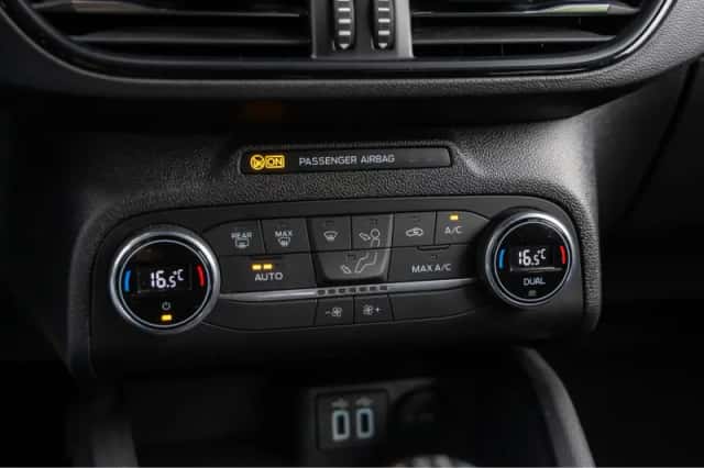Ford Focus (2021) thumbnail 32