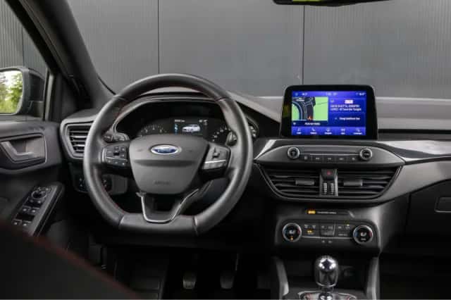 Ford Focus (2021) thumbnail 9