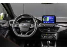 Ford Focus (2021) thumbnail 9