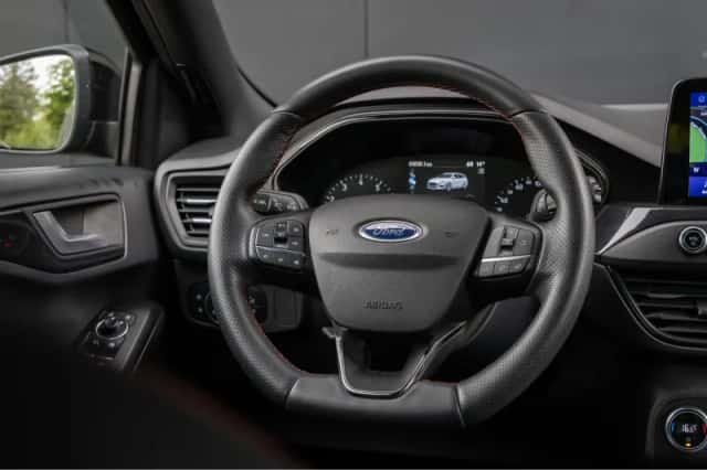 Ford Focus (2021) thumbnail 10