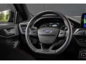 Ford Focus (2021) thumbnail 10