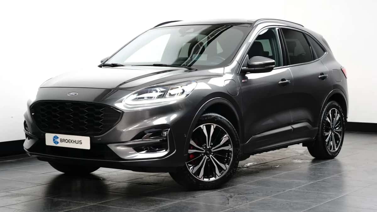 Ford Kuga (2022) — foto 1