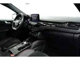 Ford Kuga (2022) thumbnail 16