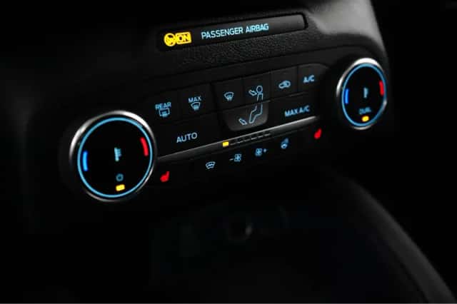 Ford Kuga (2022) thumbnail 21
